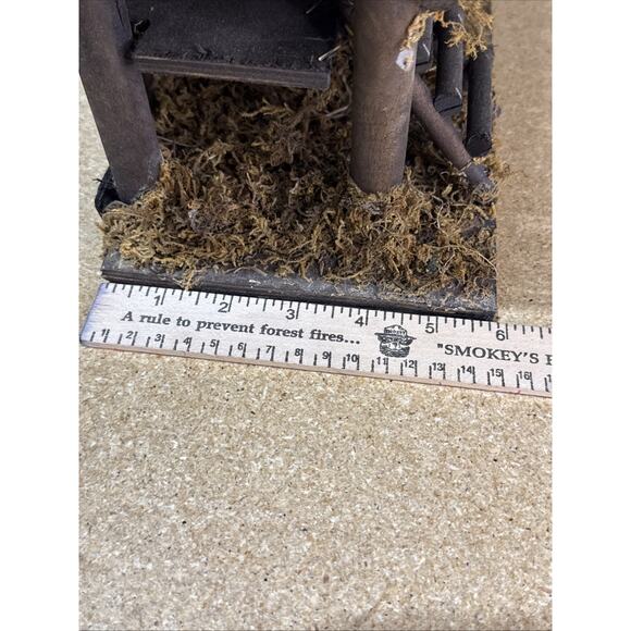 VTG Traditions Porcelain Nativity Set w/ Stable 11pc - Missing Shepherd - Picture 13 of 13